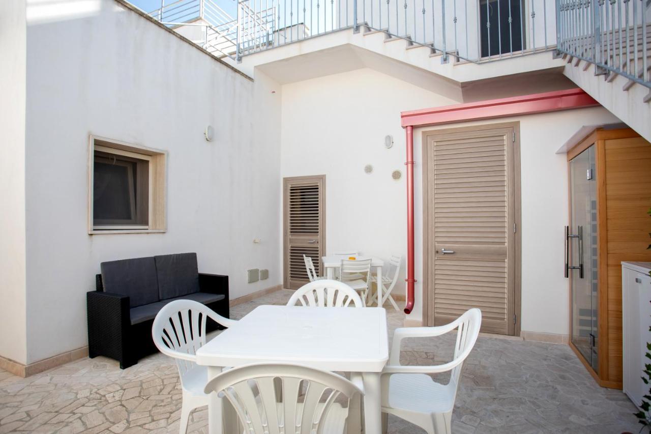 Bed&Dreams In Salento Bilocale Con Vasca Idromassaggio Villa Guagnano Eksteriør billede