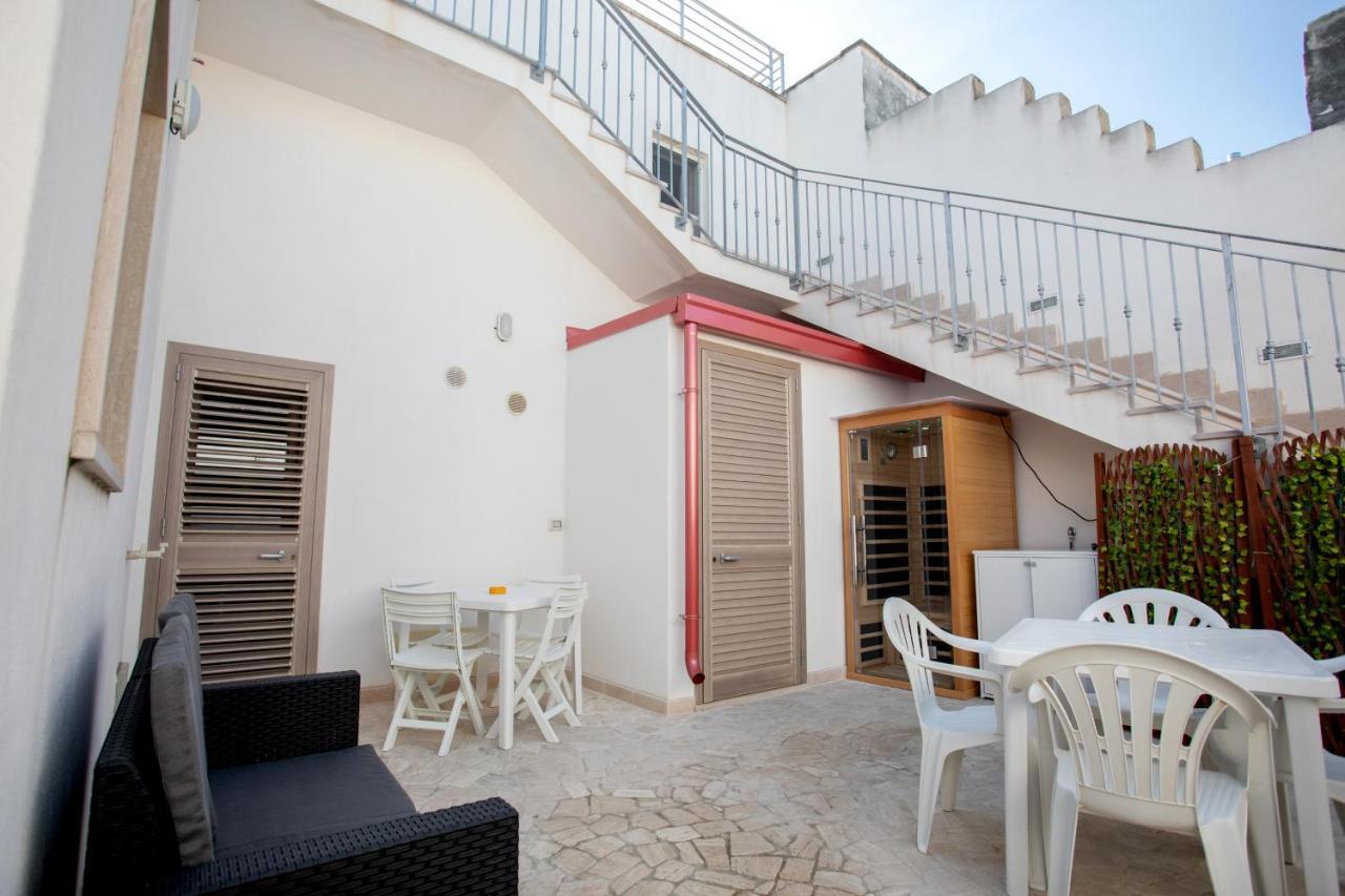 Bed&Dreams In Salento Bilocale Con Vasca Idromassaggio Villa Guagnano Eksteriør billede